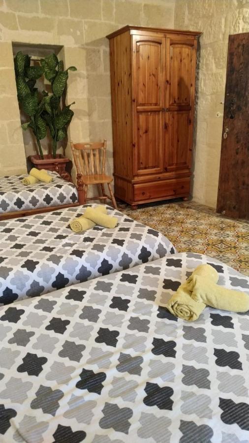 Maison d'hôtes Ta' Lorenzo à San Lawrenz Extérieur photo