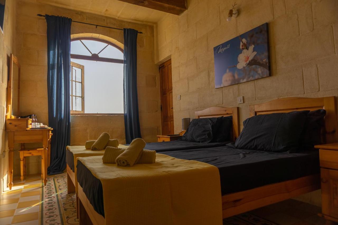 Maison d'hôtes Ta' Lorenzo à San Lawrenz Extérieur photo