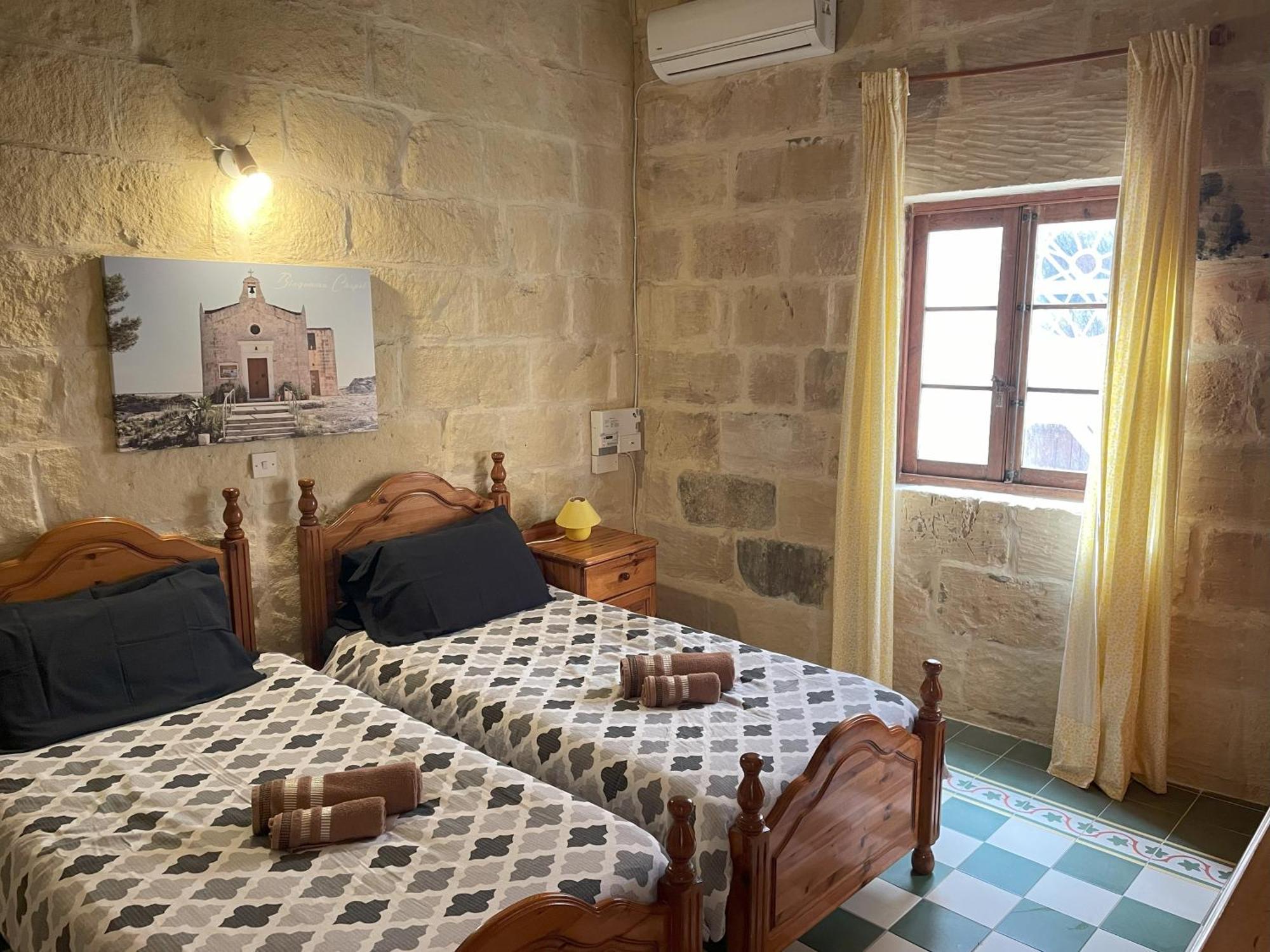 Maison d'hôtes Ta' Lorenzo à San Lawrenz Extérieur photo