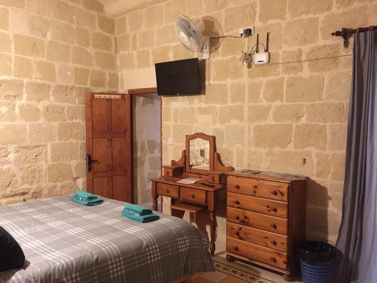 Maison d'hôtes Ta' Lorenzo à San Lawrenz Extérieur photo